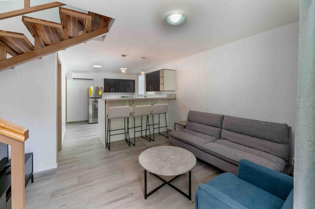 Cozy Beach Villa At The Shores 5 Minutes From The Beach West End Extérieur photo